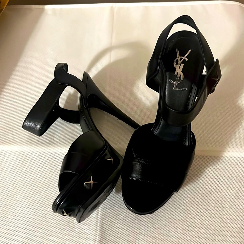 Yves Saint Laurent Black Strappy Heels. Size 38.5/7.5 Like New. - Picture 1 of 10